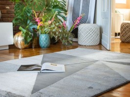 Dizaina paklājs ar ģeometrisku figūru laukumiem Cani 974 grey