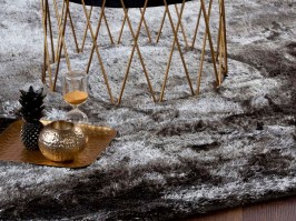 Glossy Queen Graphite